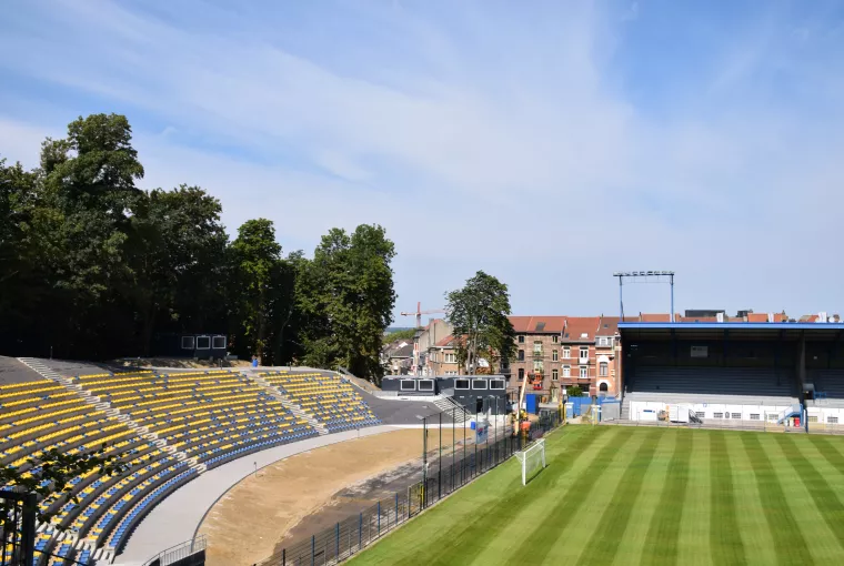 Installation stade Marien modules 625