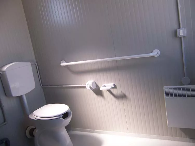 wc pmr dans un Geci-San